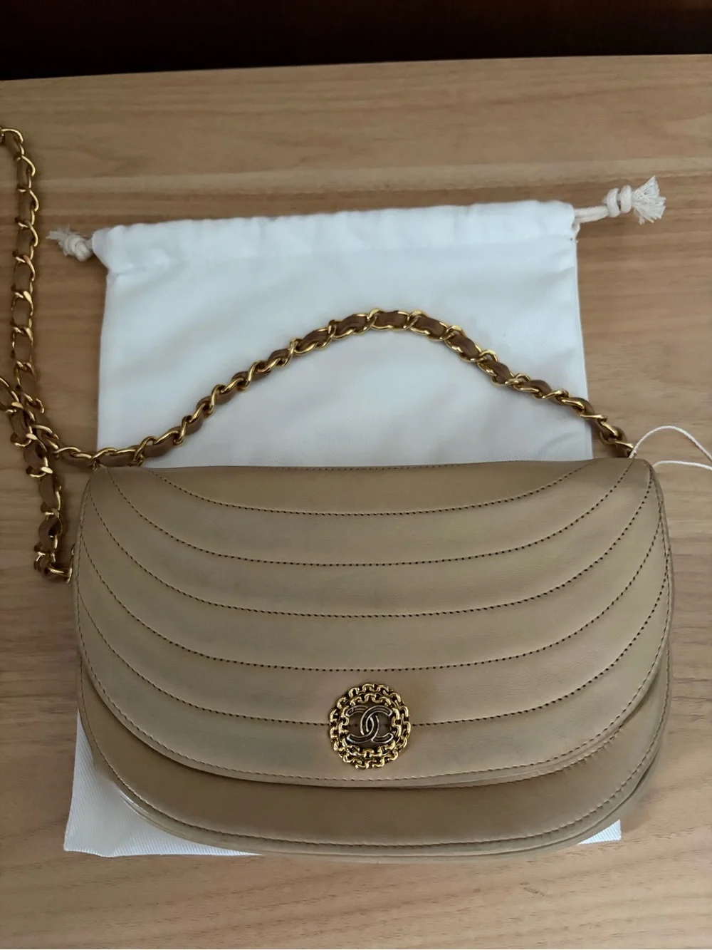 CHANEL vintage half